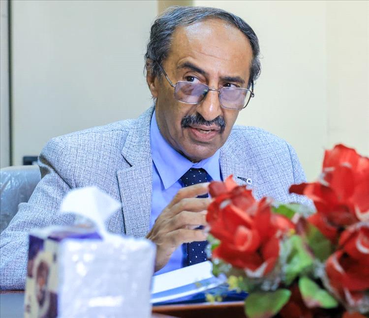 جامعة عدن و«لونغشيانغ» الصينية تعززان الشراكة في الطاقة والتكنولوجيا
