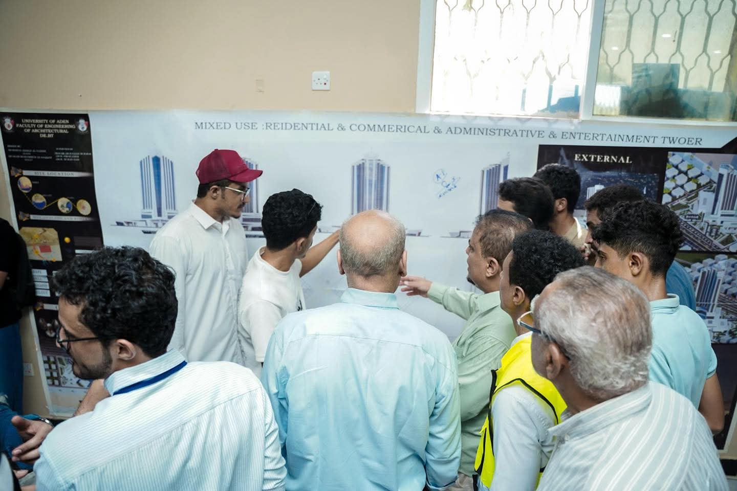 تحت شعار "هندسة - إبداع - ريادة".. جامعة عدن تدشن فعاليات أسبوع الطالب الهندسي 2026 وسط تفاعل إبداعي ورياضي واسع