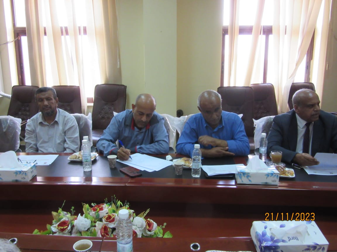 اجتماع اللجنة المنظمة لفعاليات الذكرى ال 45 لتأسيس كلية الهندسة - جامعة عدن