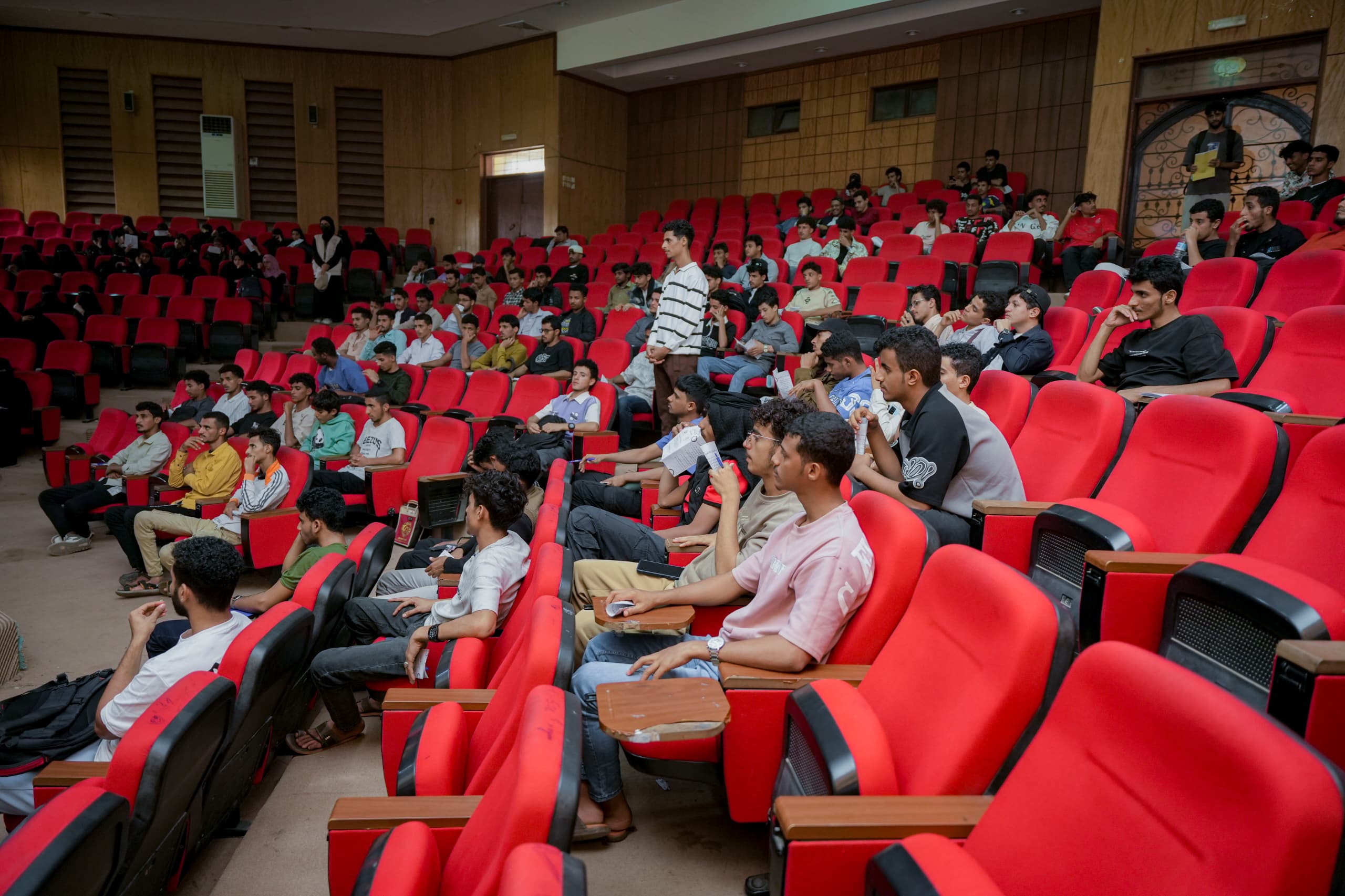 الحملة التوعوية لمكافحة الابتزاز الالكتروني