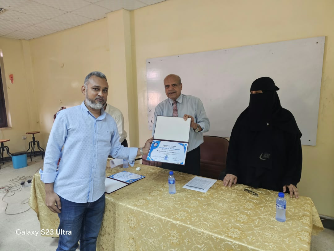 اختتام دورة "برنامج الإكسل" لموظفي كلية الهندسة وتكريم المشاركين 