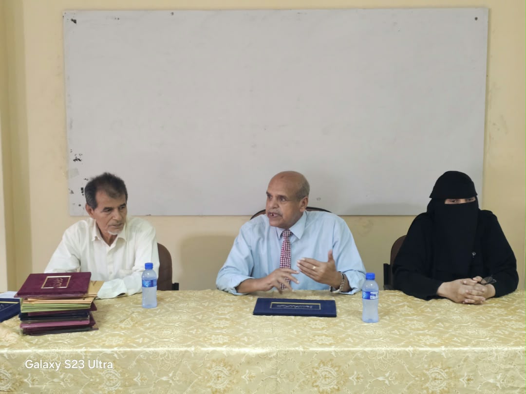 اختتام دورة "برنامج الإكسل" لموظفي كلية الهندسة وتكريم المشاركين 