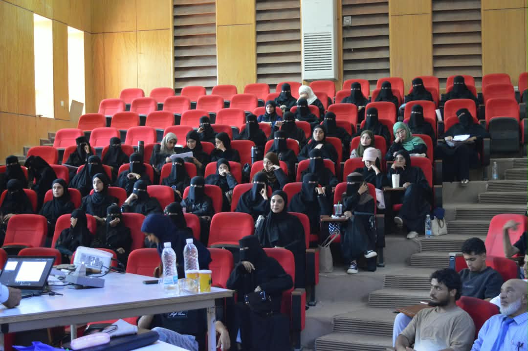 تحت شعار "العلم – الابتكار – الإبداع" تدشين أولى الندوات الشهرية للجمعية الوطنية للبحث العلمي في كلية الهندسة بجامعة عدن 